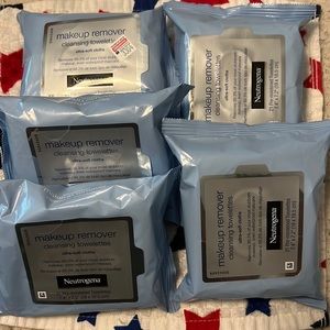 5 packages 21ct each Neutrogena Makeup Remover cleansing Wipes